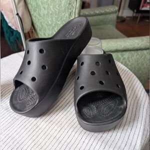 Crocs Iconic Comfort Black Slide Sandals